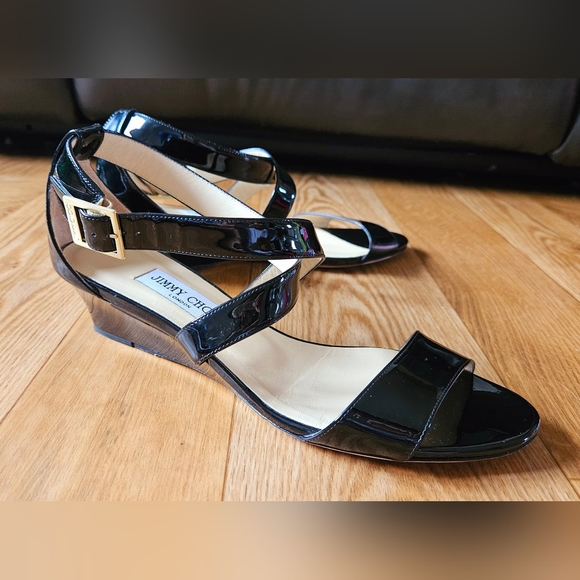 Jimmy Choo Edina Blk Patent Anklen-Wrap Leather Sandals Size 39 1/2 Like New! ✨️